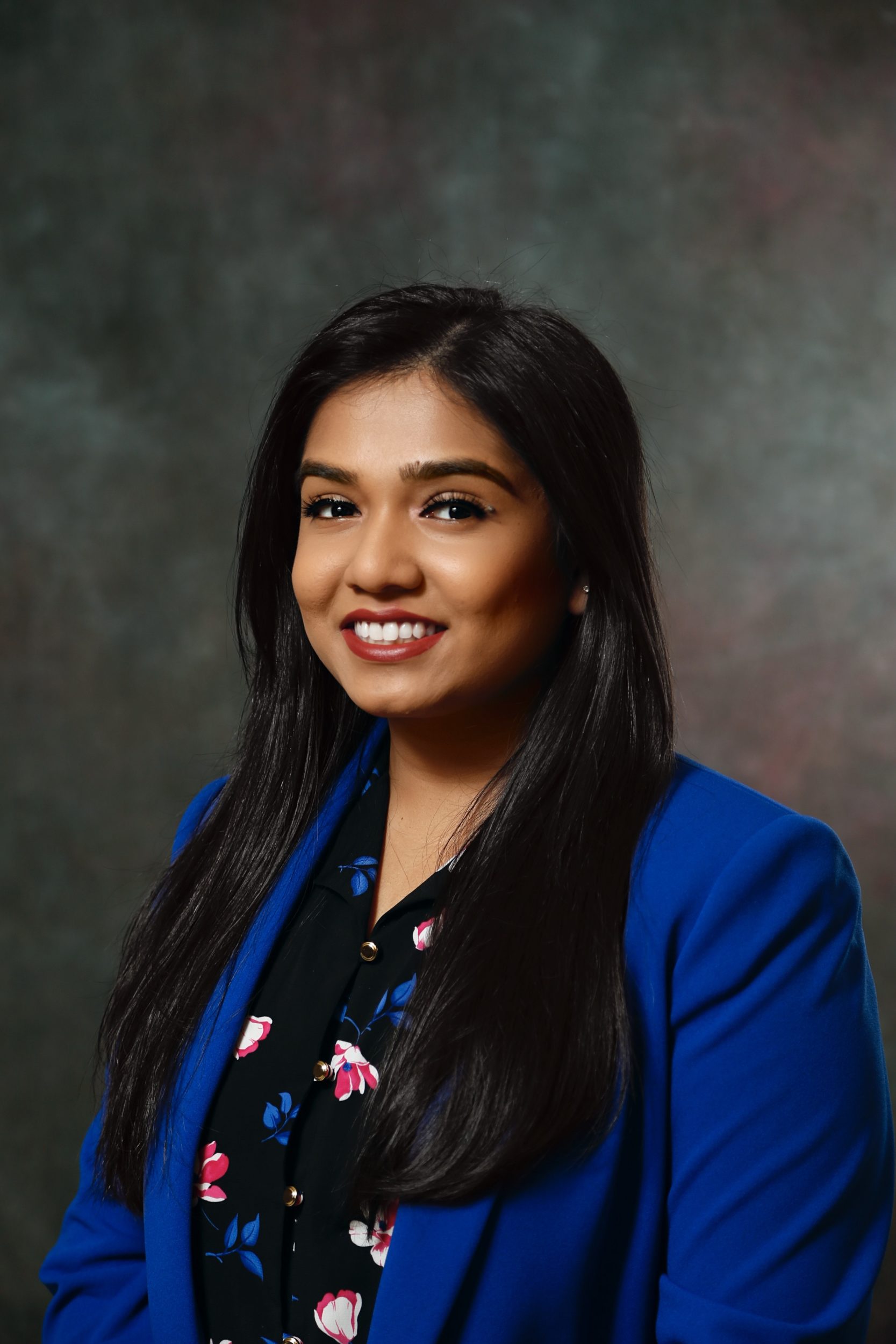 Aysha Siddique Headshot
